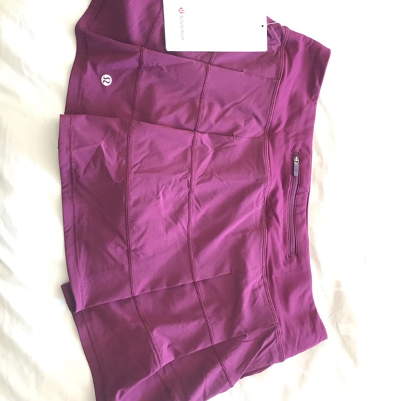 Too small - Picture 3 of 5